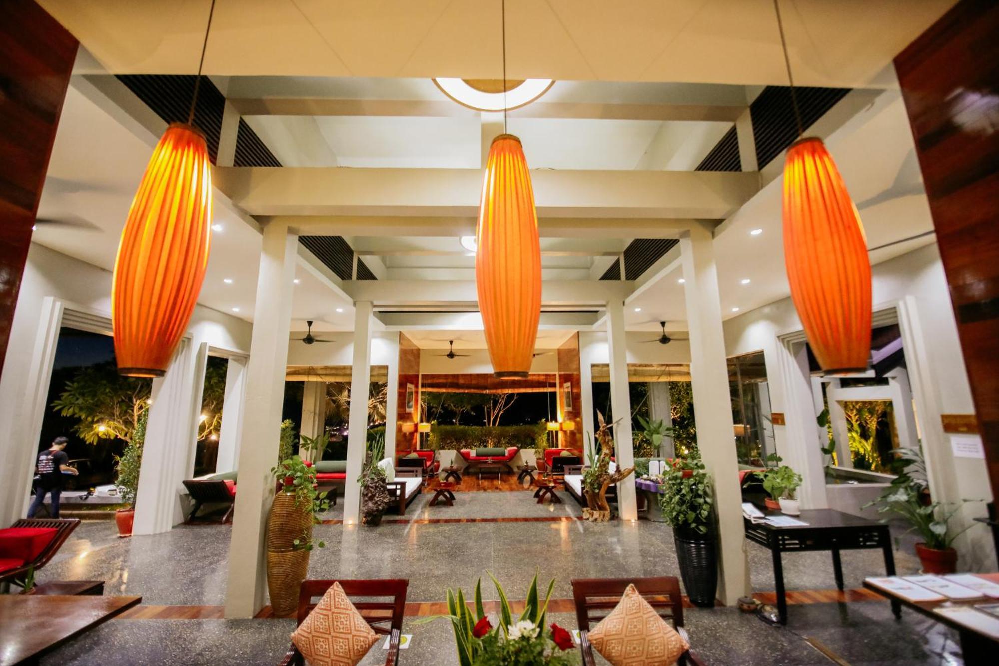 Luangprabang View Hotel Exterior photo